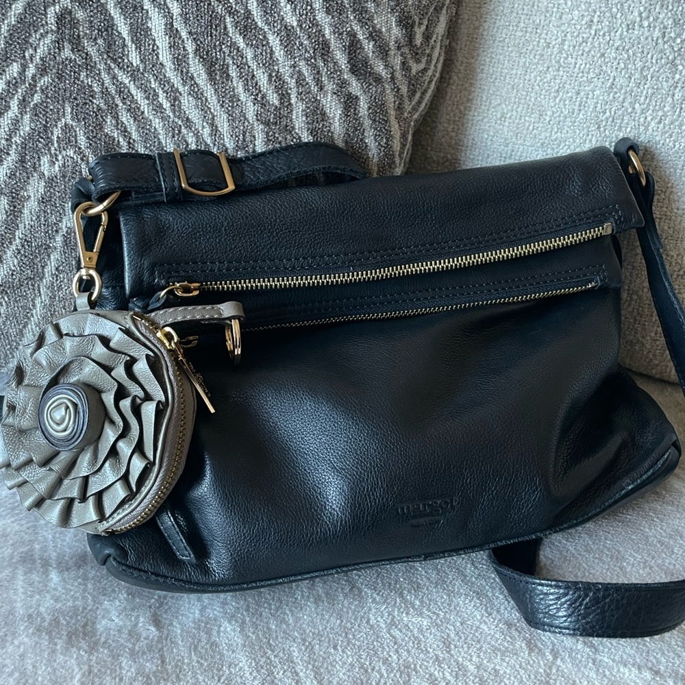 Valentino Garavani Flower Coin Purse/Bag Charm - Picture 15 of 16